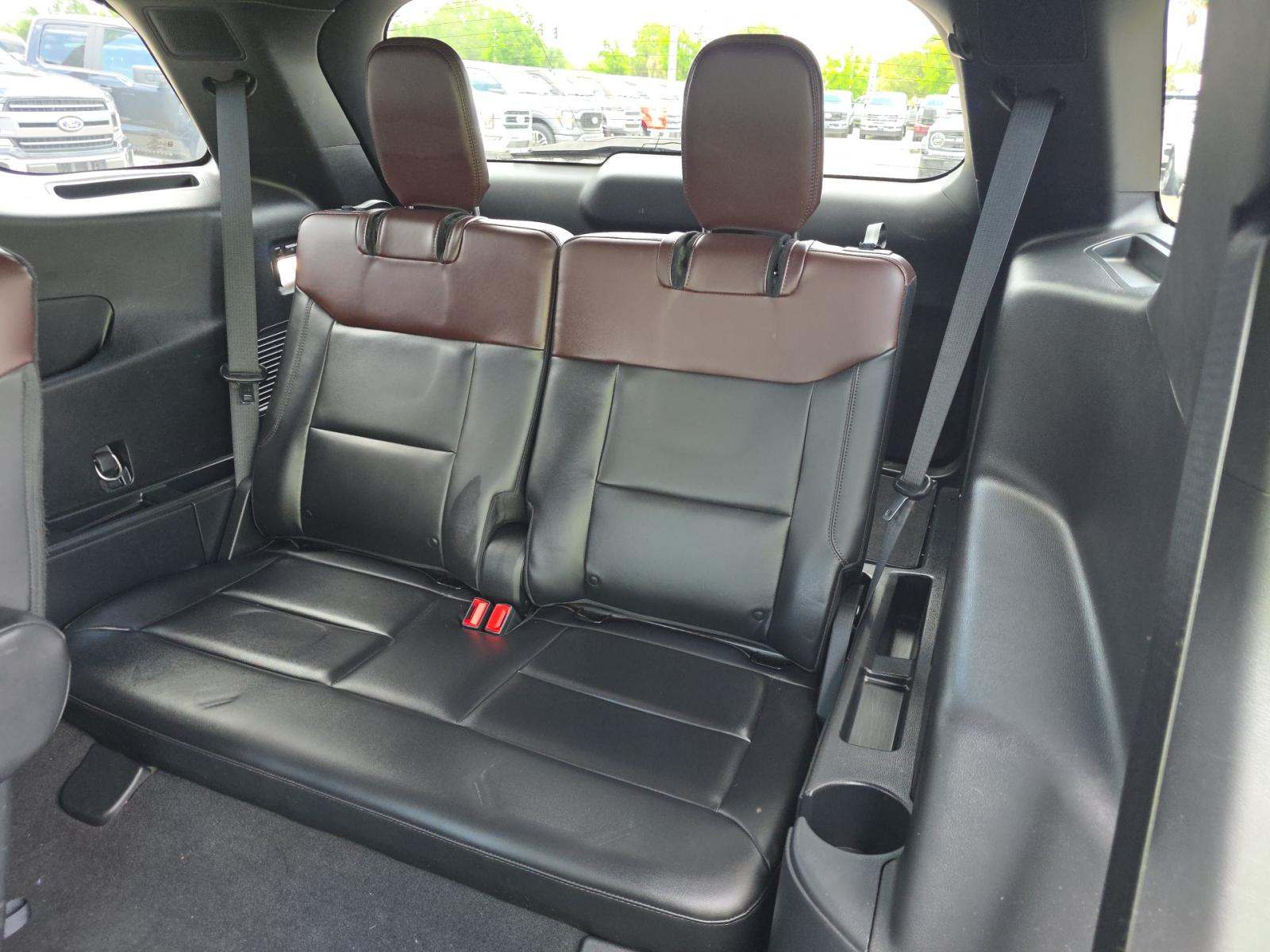 FORD EXPLORER - 10