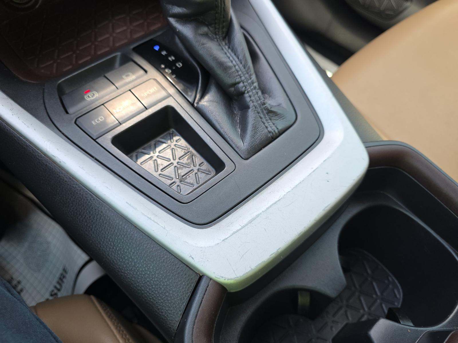 2020 Toyota RAV4 Limited FWD