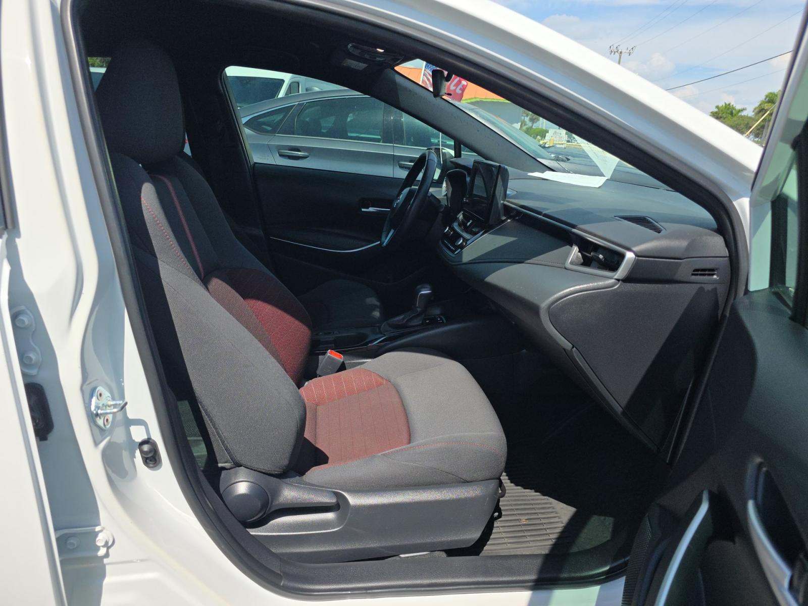 2023 Toyota Corolla SE FWD