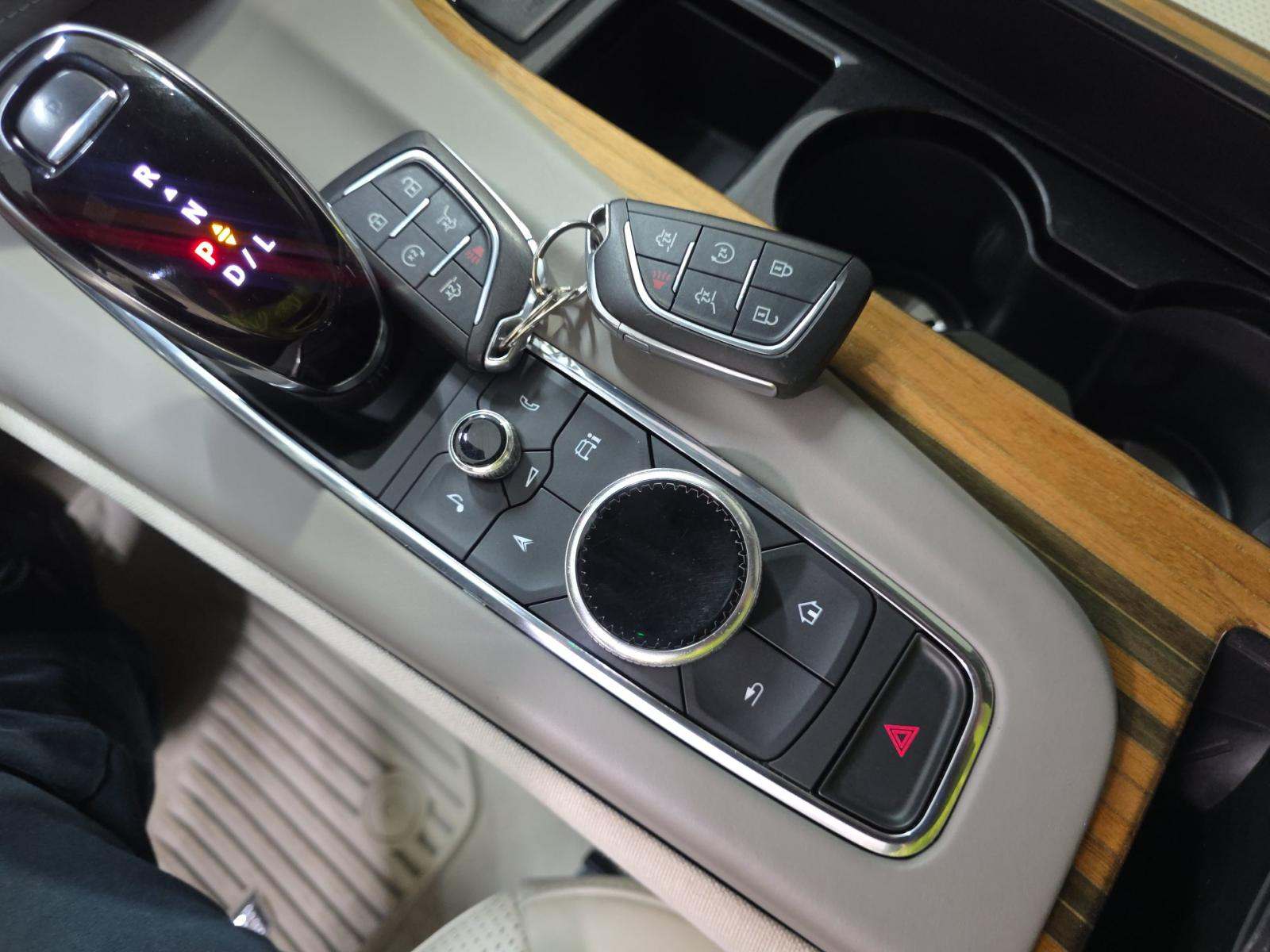 2021 Cadillac Escalade Premium Luxury Platinum AWD