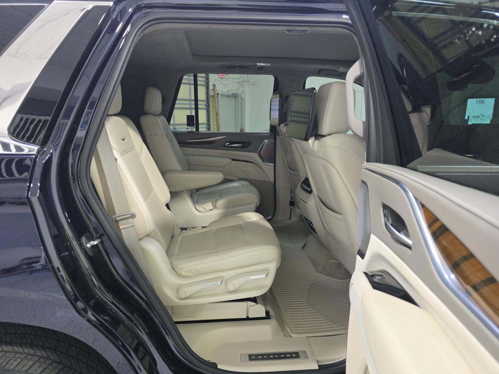2021 Cadillac Escalade Premium Luxury Platinum AWD