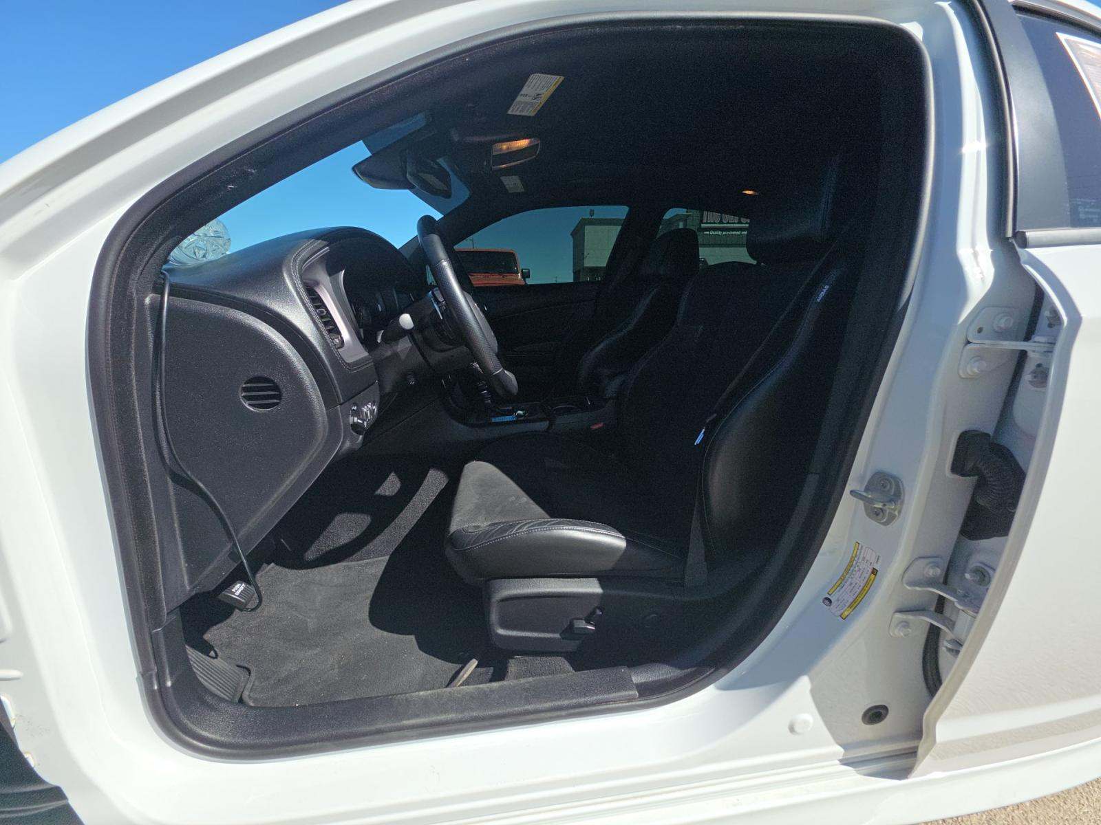 DODGE CHALLENGER - 6