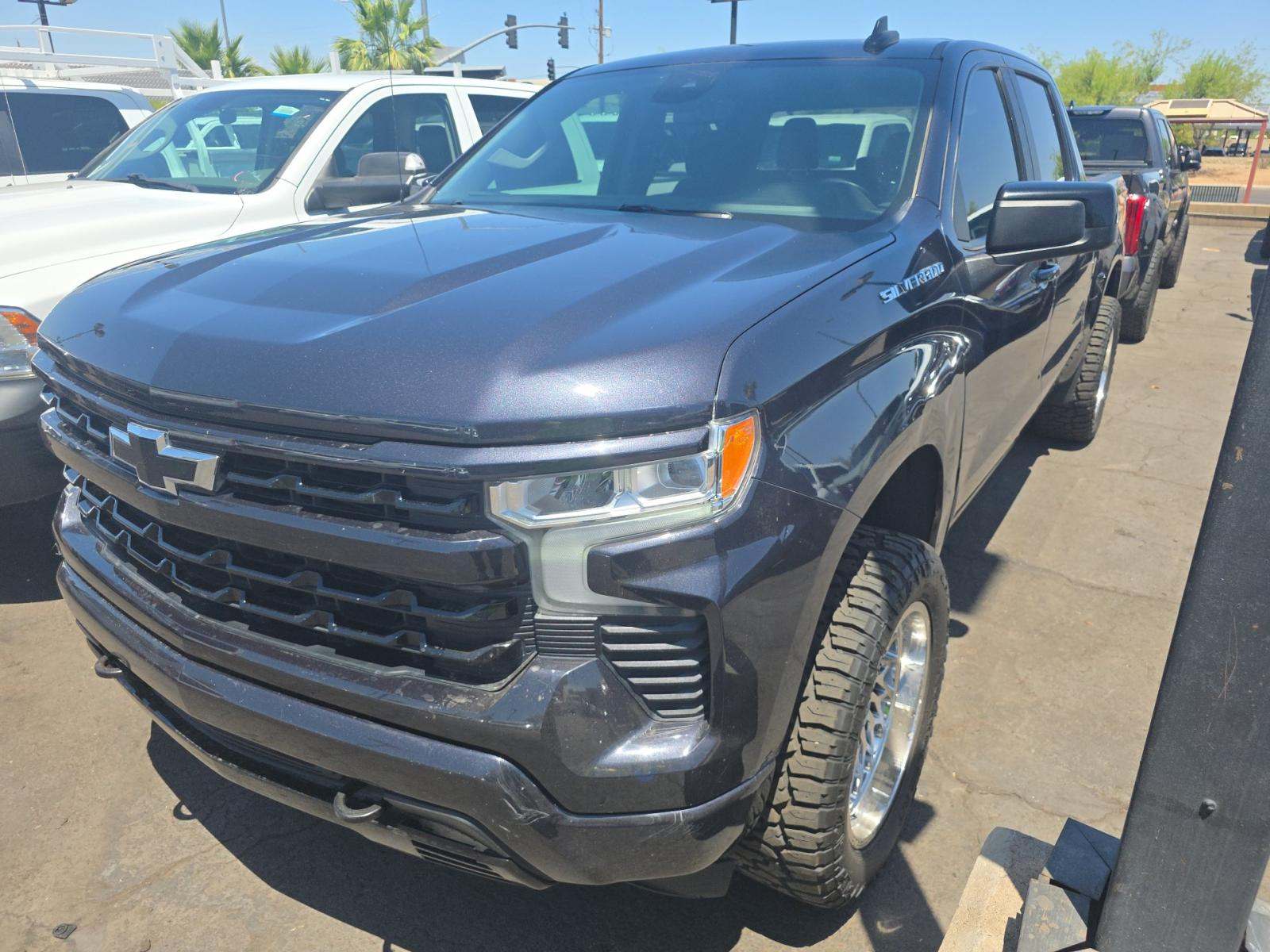 2022 Chevrolet Silverado 1500 RST AWD