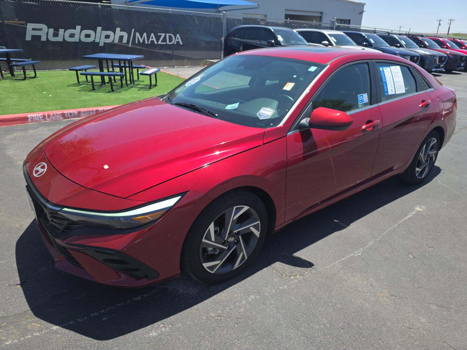 2025 Hyundai Elantra SEL Convenience FWD