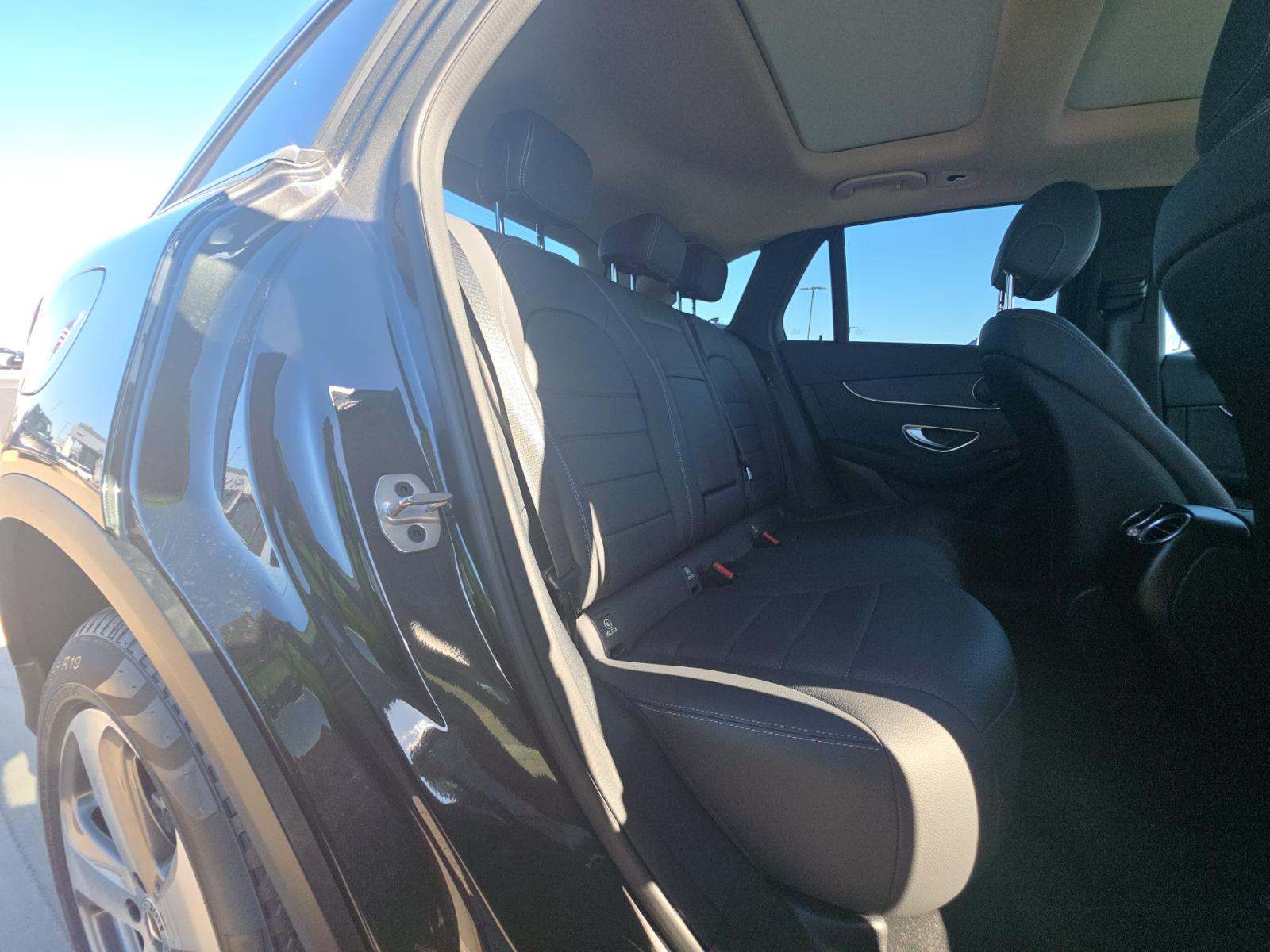 2022 Mercedes-Benz GLC GLC 300 RWD