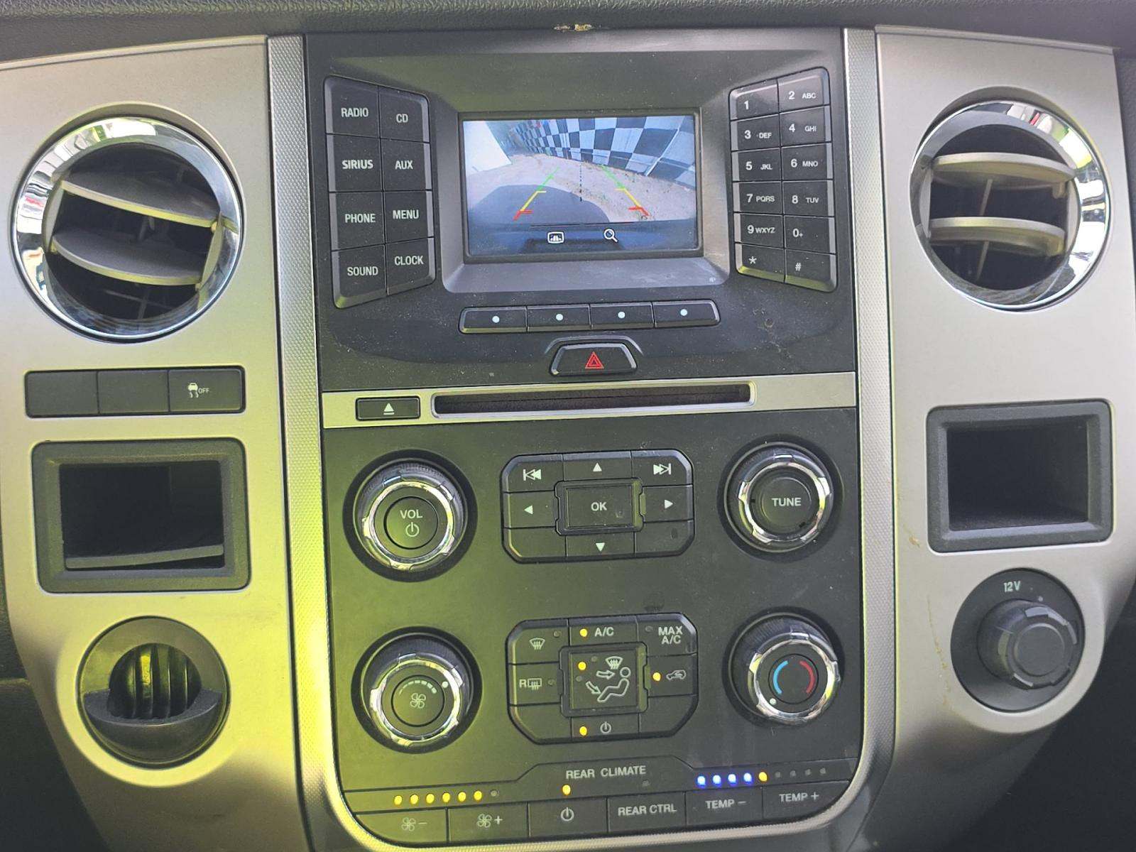 FORD EXPEDITION - 10