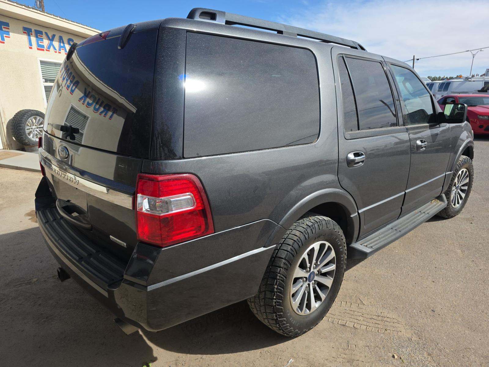 FORD EXPEDITION - 3