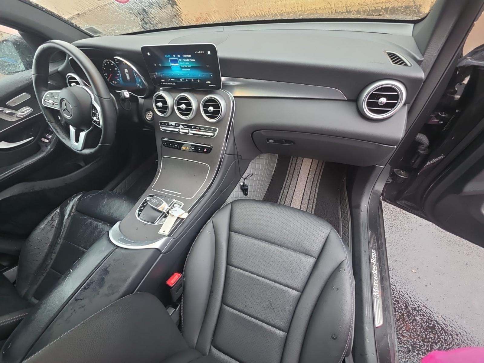 2022 Mercedes-Benz GLC GLC 300 AWD