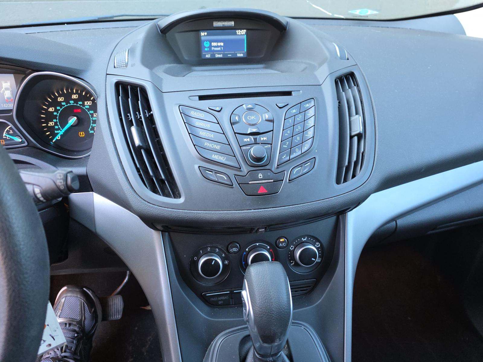 FORD ESCAPE - 10