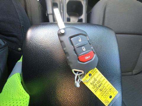 JEEP UNLIMITED SPORT S - 8