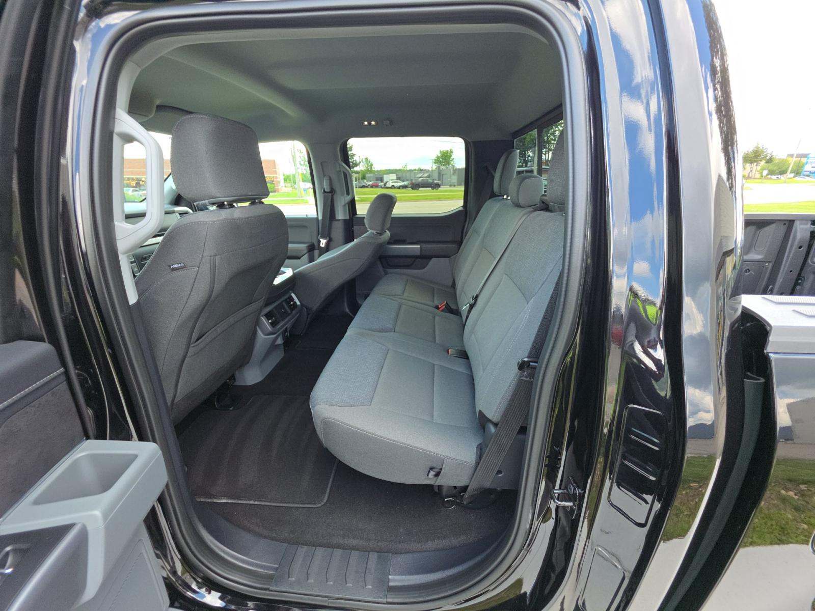 2025 Ford F-150 XLT AWD