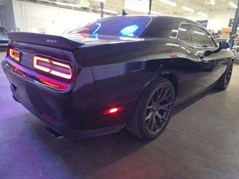 DODGE SRT HELLCAT - 3