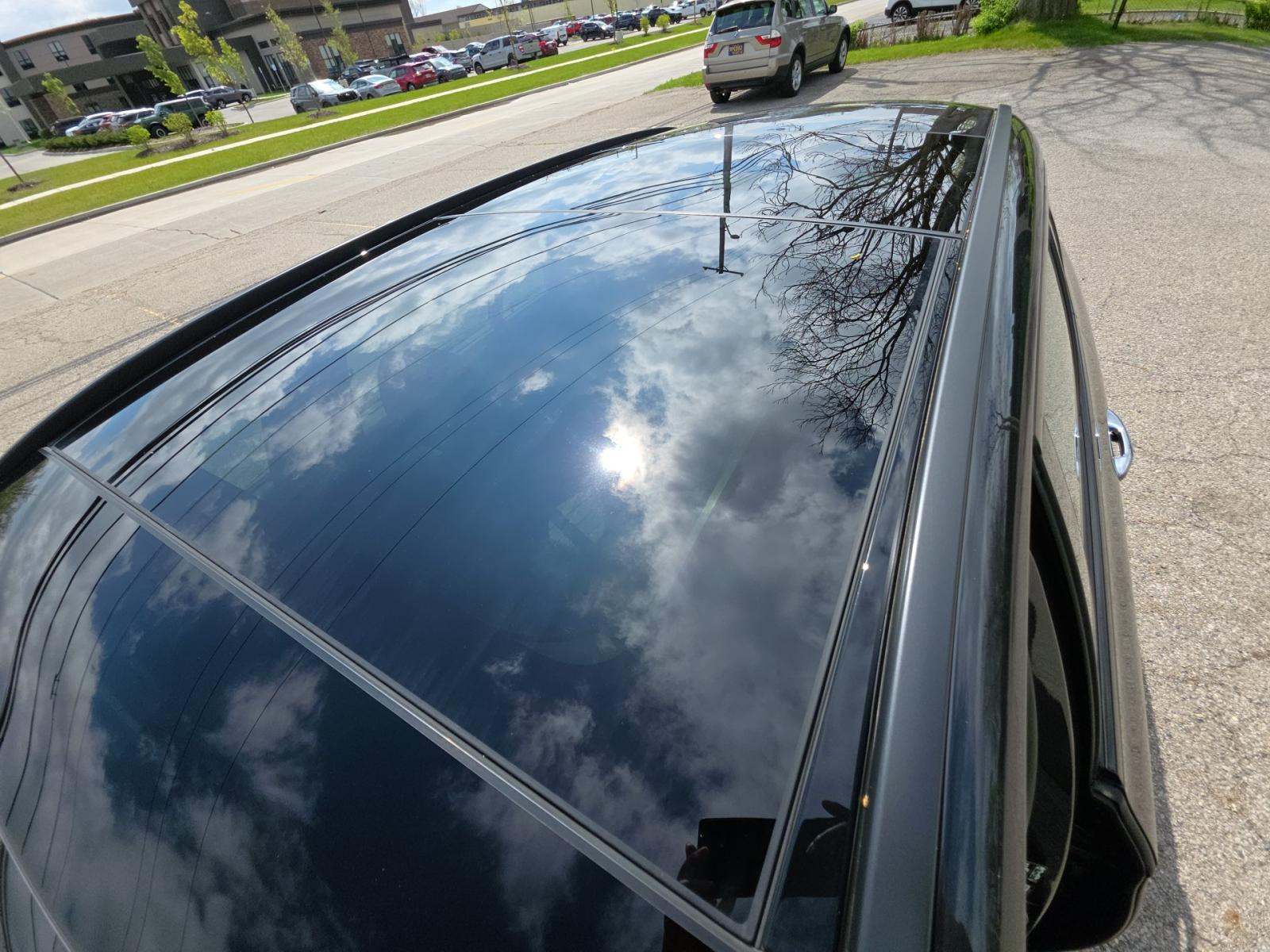 MERCEDES-BENZ E-CLASS - 8