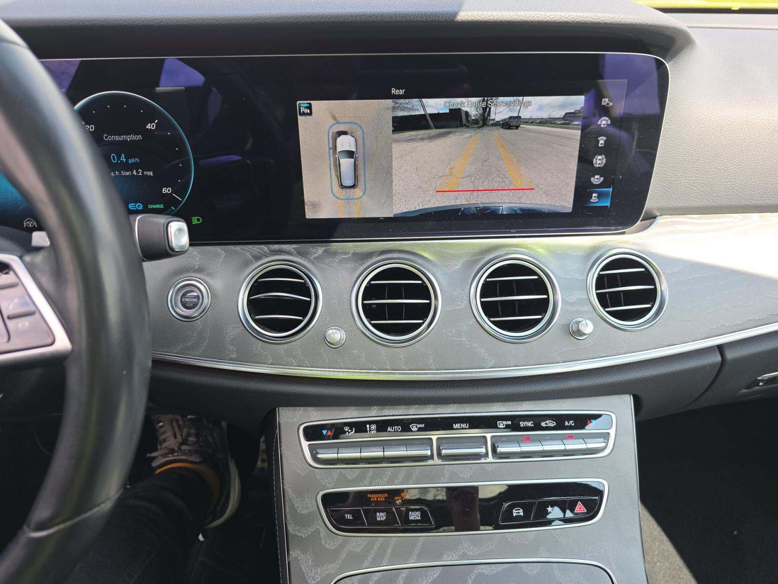 MERCEDES-BENZ E-CLASS - 6