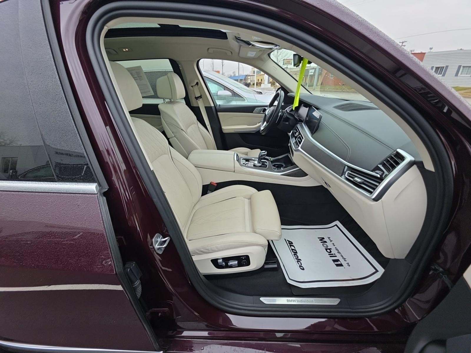 2022 BMW X7 xDrive40i AWD