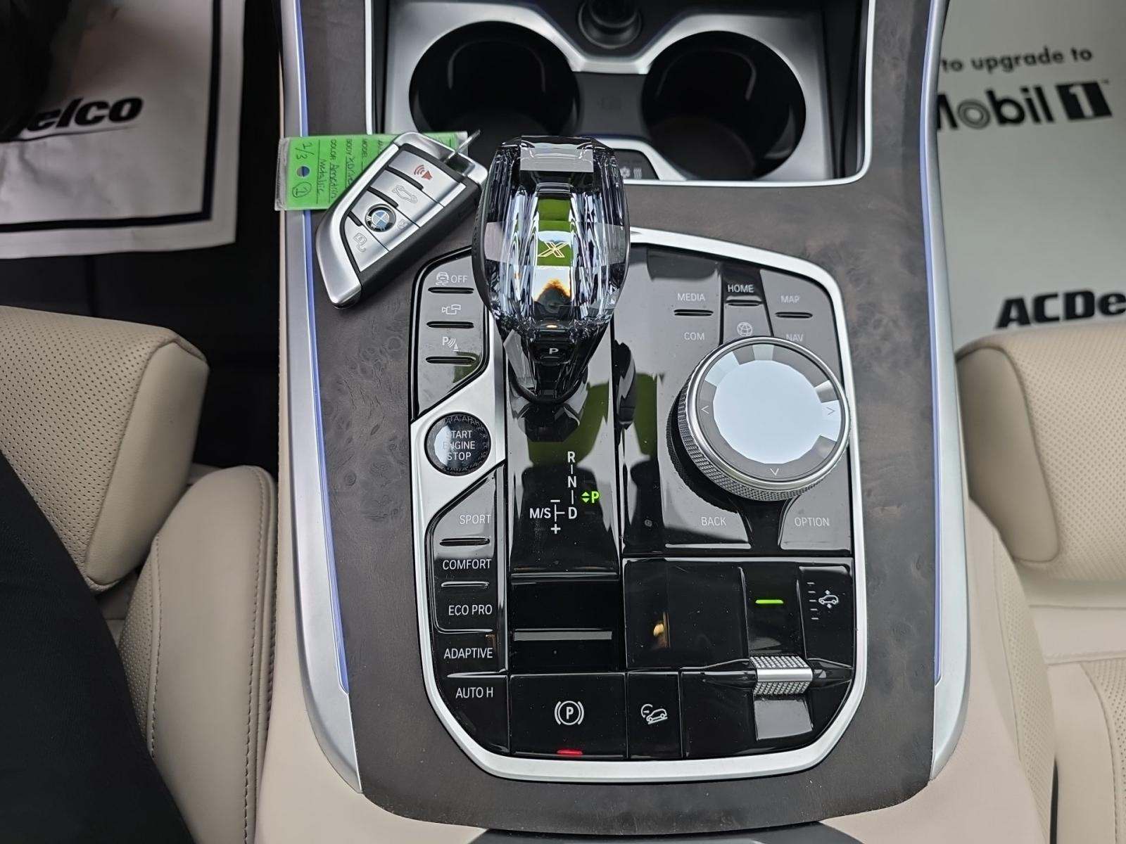 2022 BMW X7 xDrive40i AWD