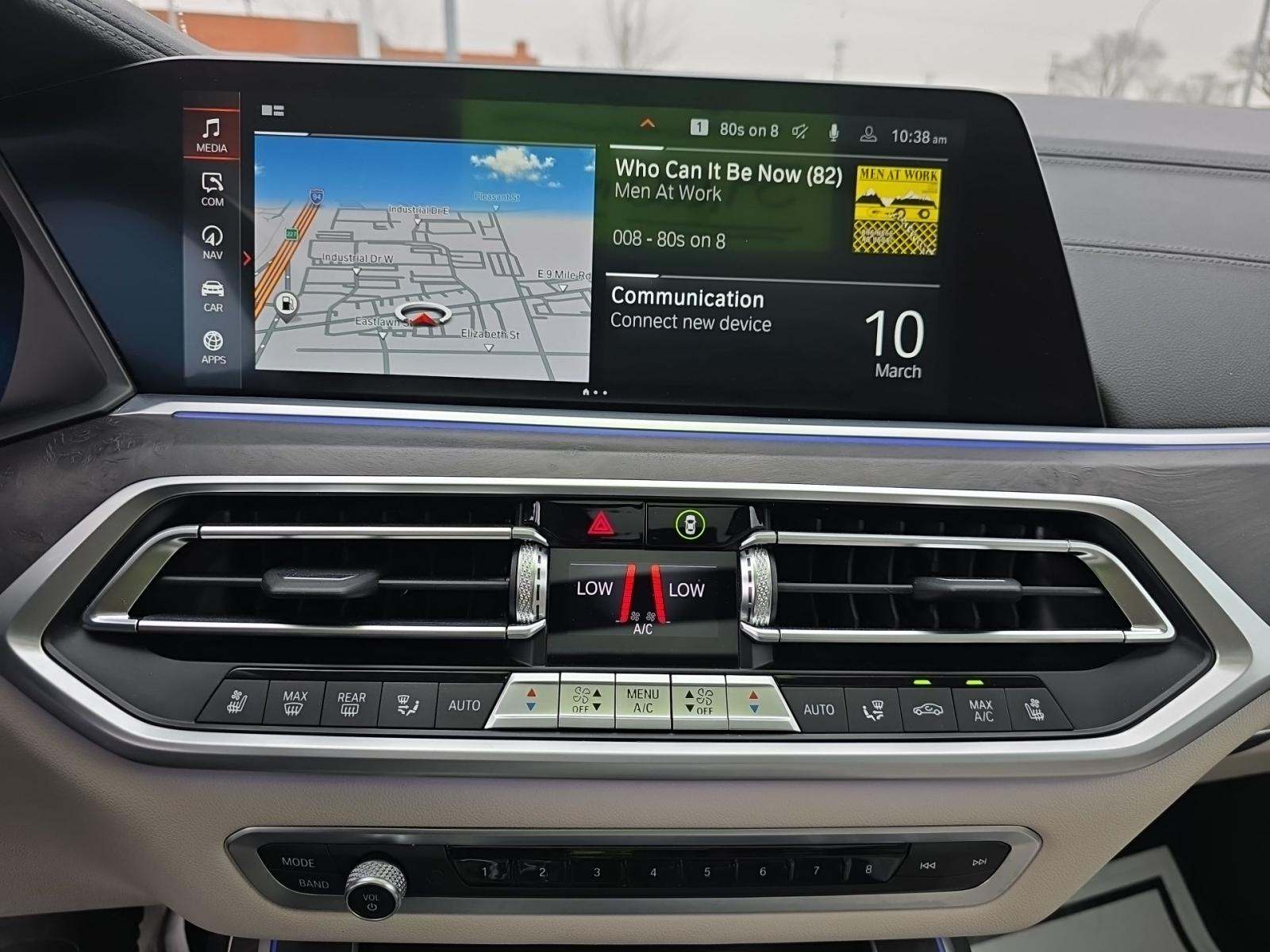 2022 BMW X7 xDrive40i AWD