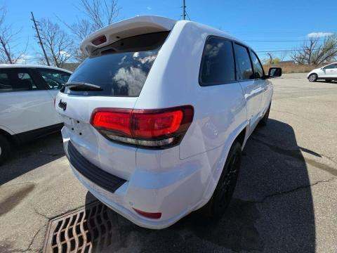 JEEP LAREDO ALTITUDE EDITION - 3