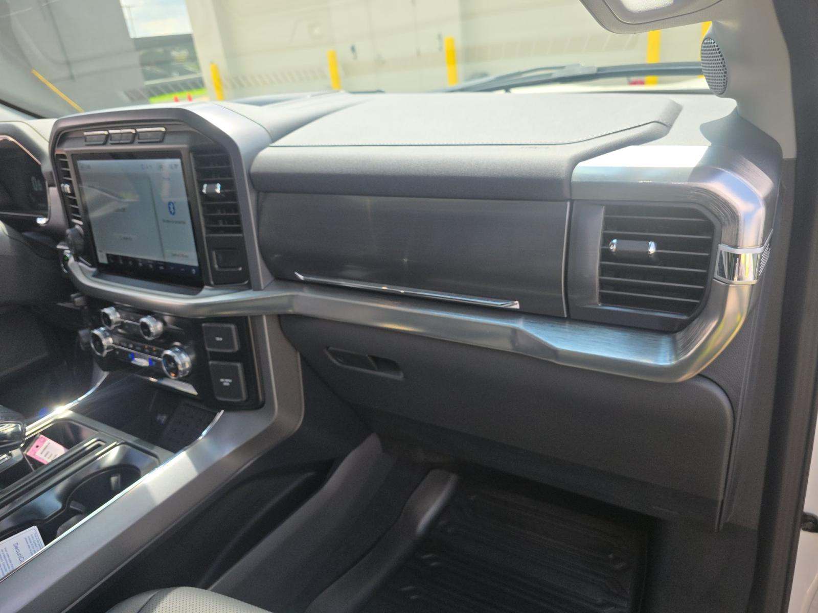 2023 Ford F-150 Lariat AWD