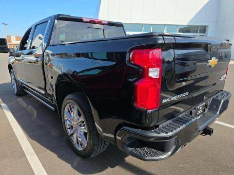 CHEVROLET HIGH COUNTRY - 2