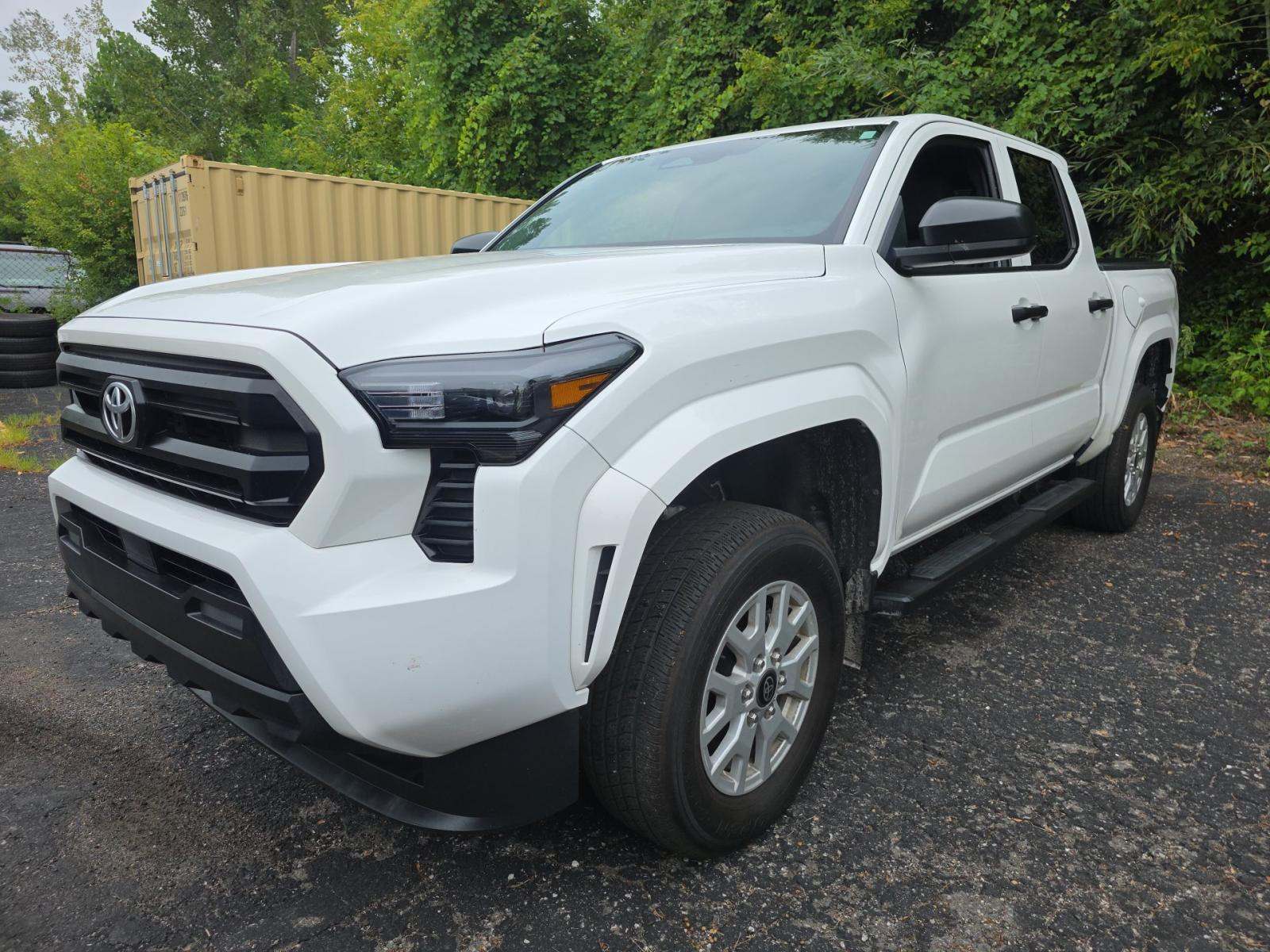 2024 Toyota Tacoma SR AWD