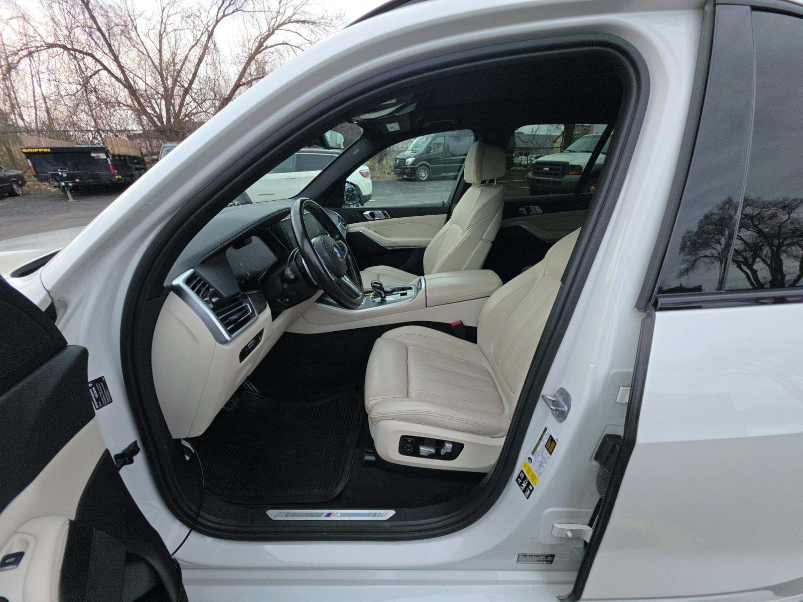 2022 BMW X5 xDrive40i AWD