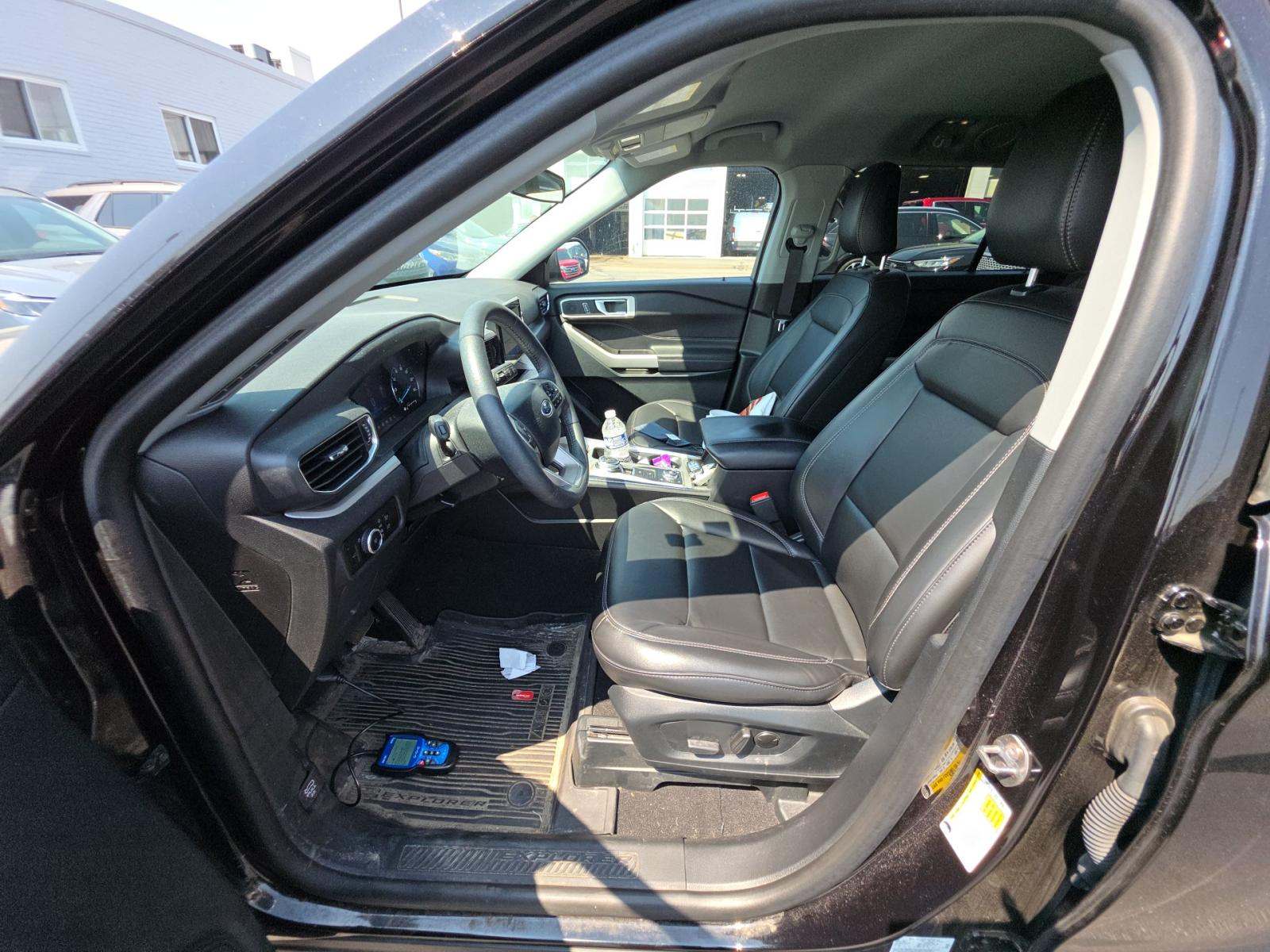 FORD EXPLORER - 2