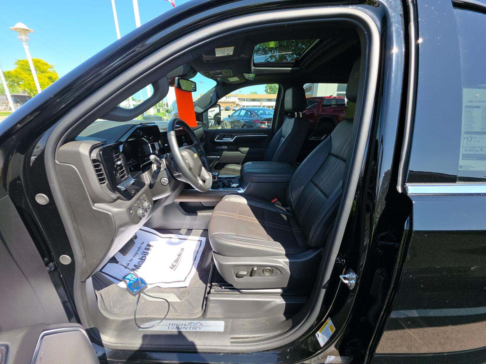 2026 Chevrolet Silverado 1500 High Country AWD