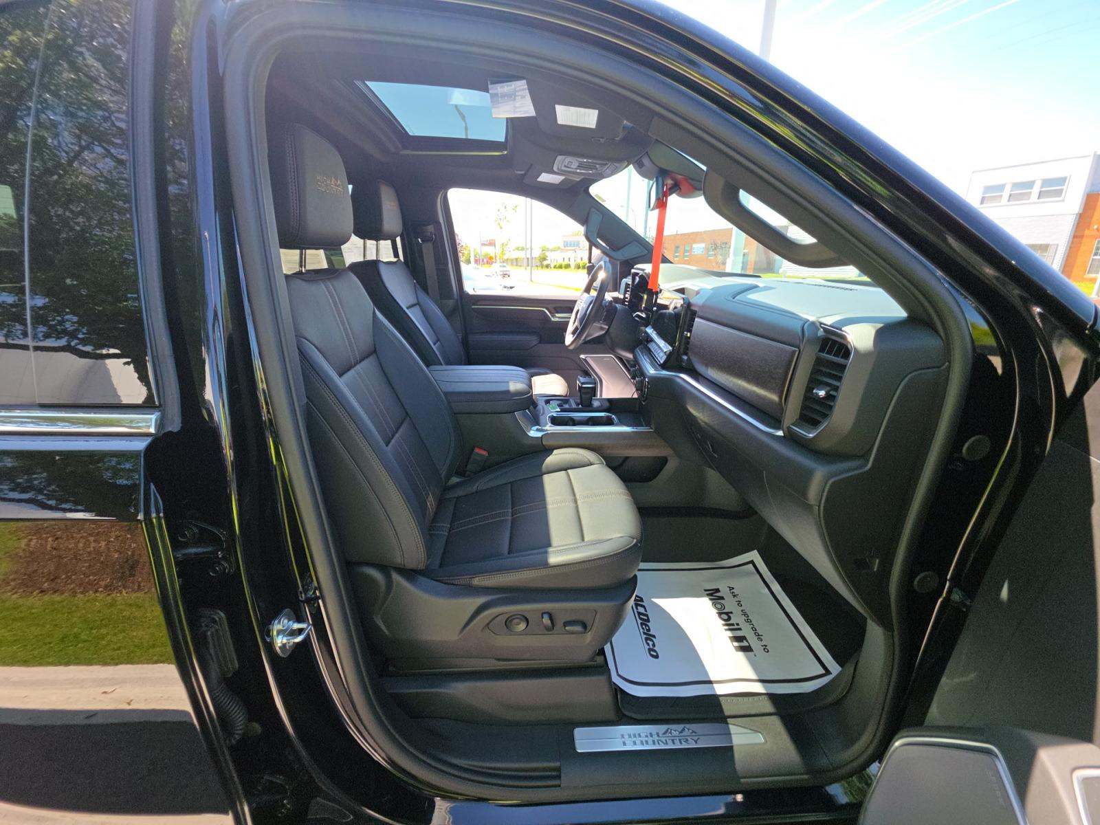 2026 Chevrolet Silverado 1500 High Country AWD