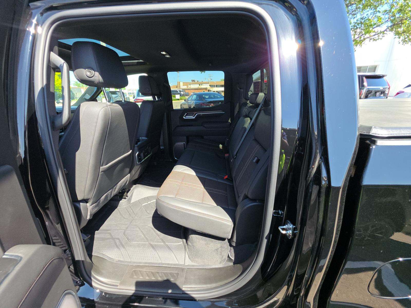 2026 Chevrolet Silverado 1500 High Country AWD