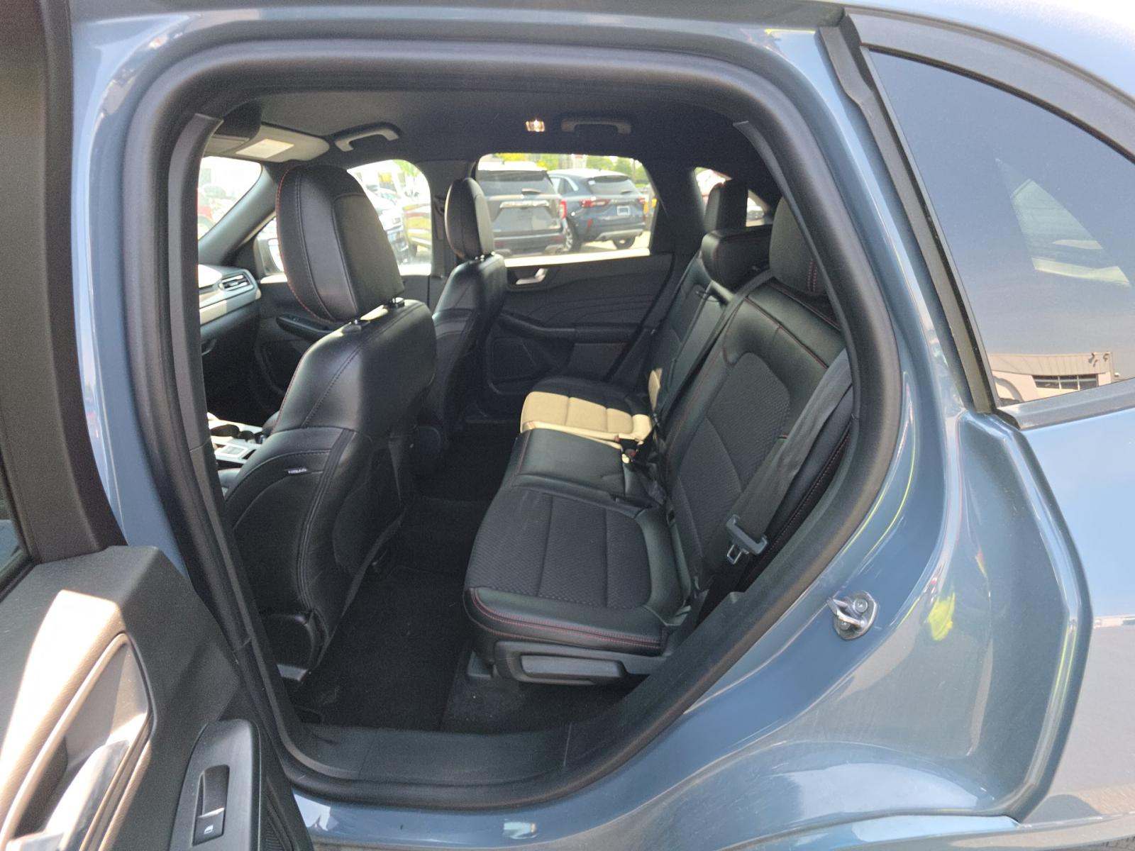 FORD ESCAPE - 9