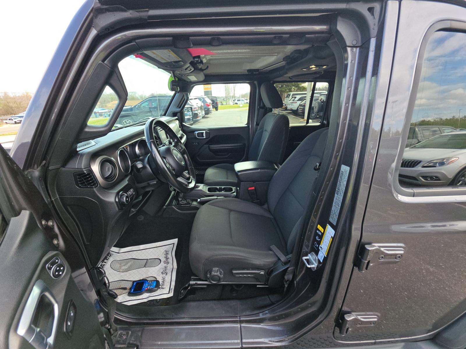 JEEP UNLIMITED SPORT S - 6