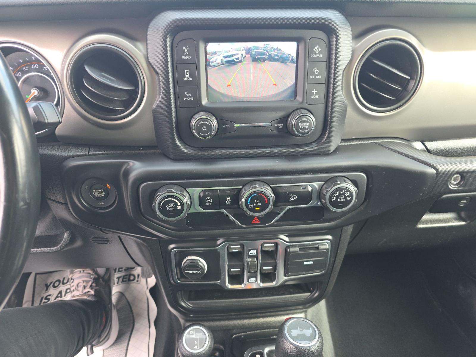 JEEP UNLIMITED SPORT S - 10