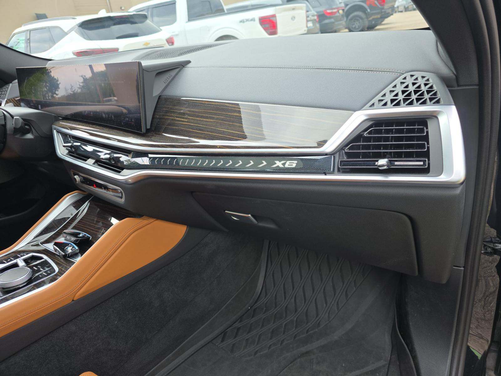 2024 BMW X6 xDrive40i AWD