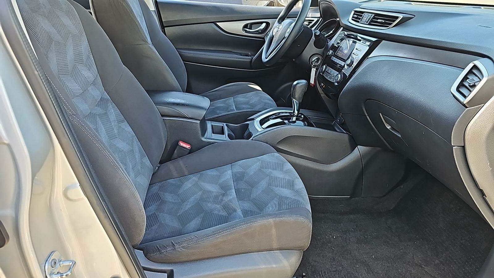 2016 Nissan Rogue S FWD