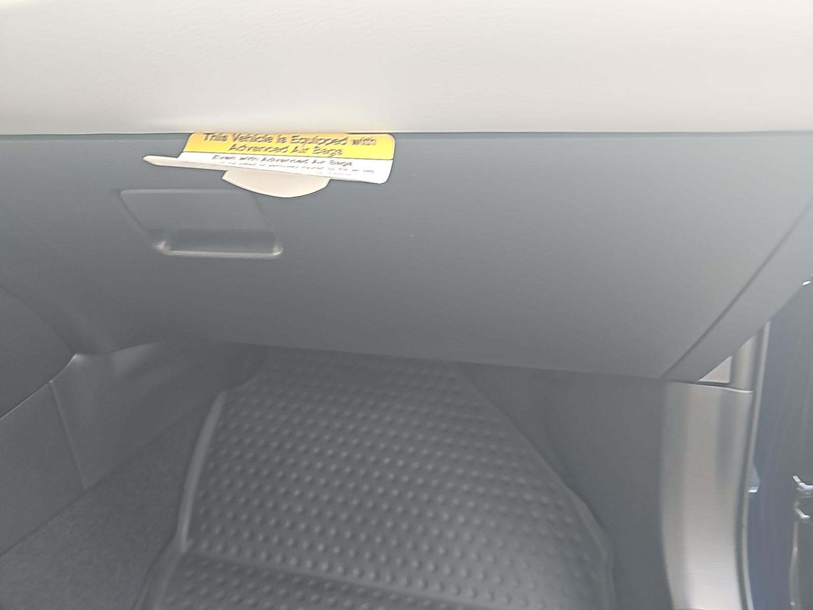 2025 Toyota Corolla LE FWD