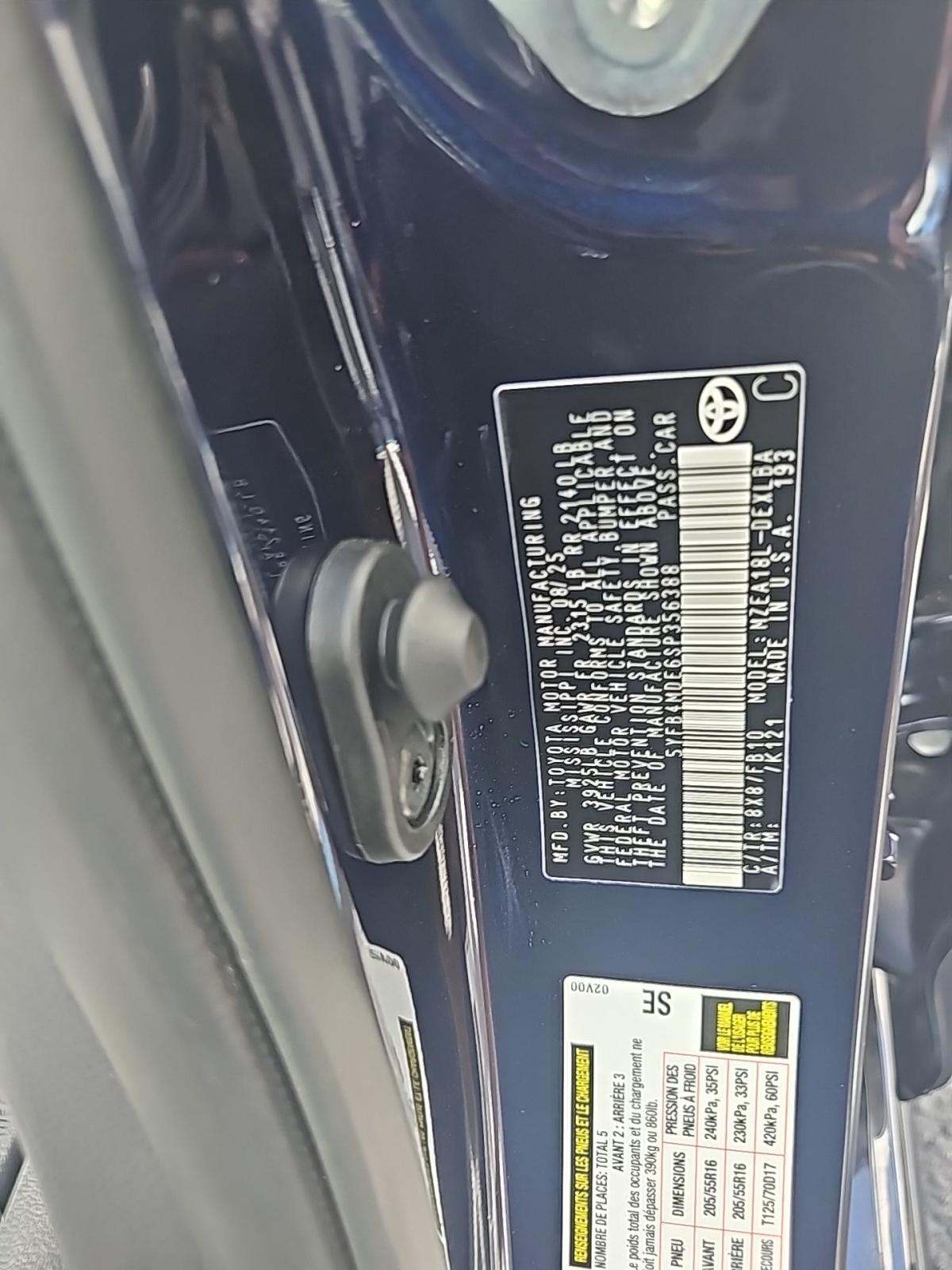 2025 Toyota Corolla LE FWD