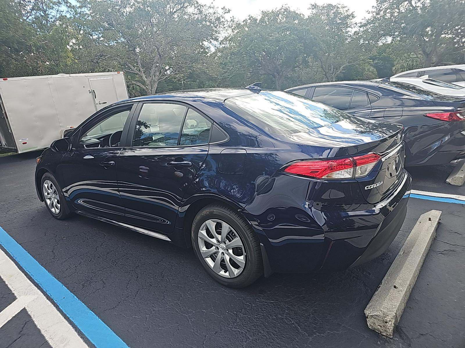 2025 Toyota Corolla LE FWD