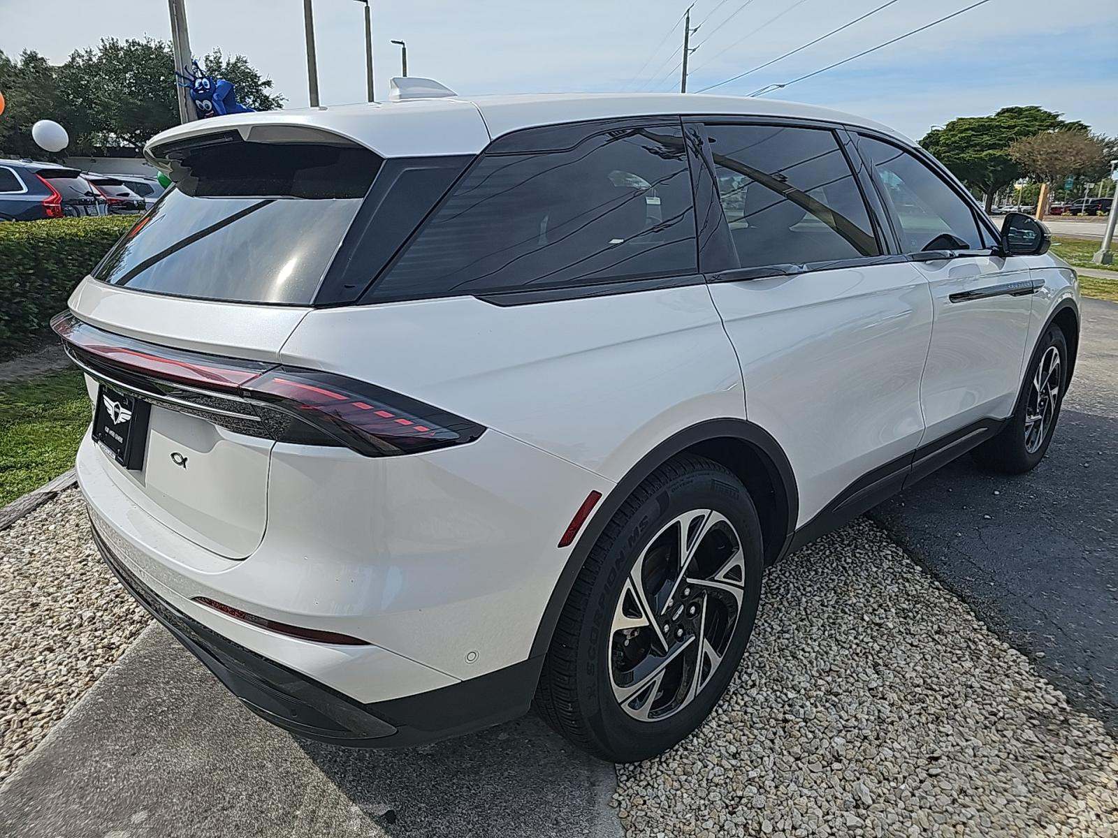 2024 Lincoln Nautilus Premiere AWD