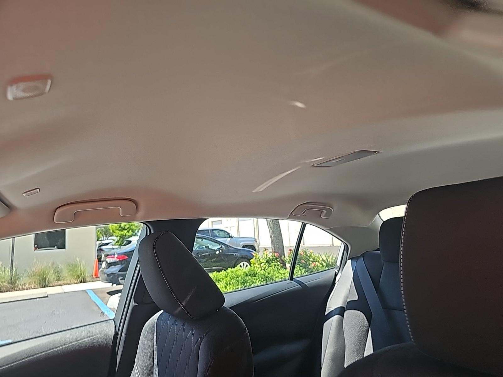 2025 Toyota Corolla LE FWD