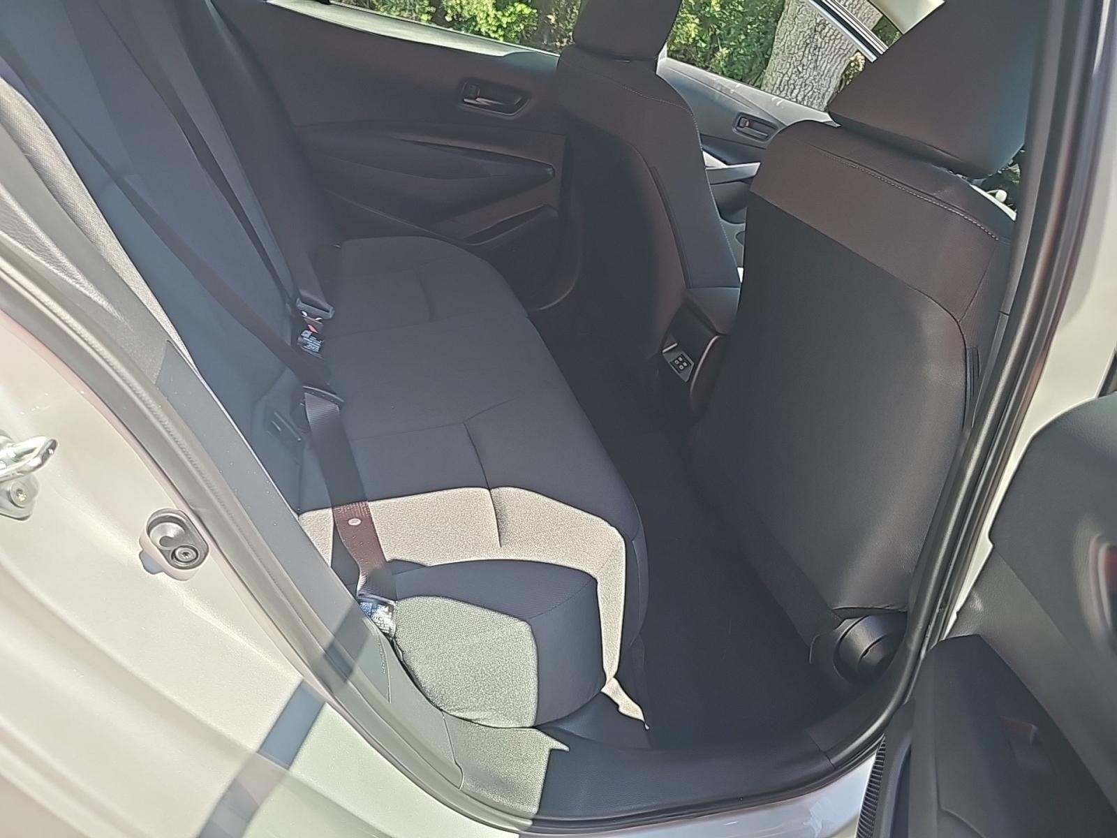 2025 Toyota Corolla LE FWD