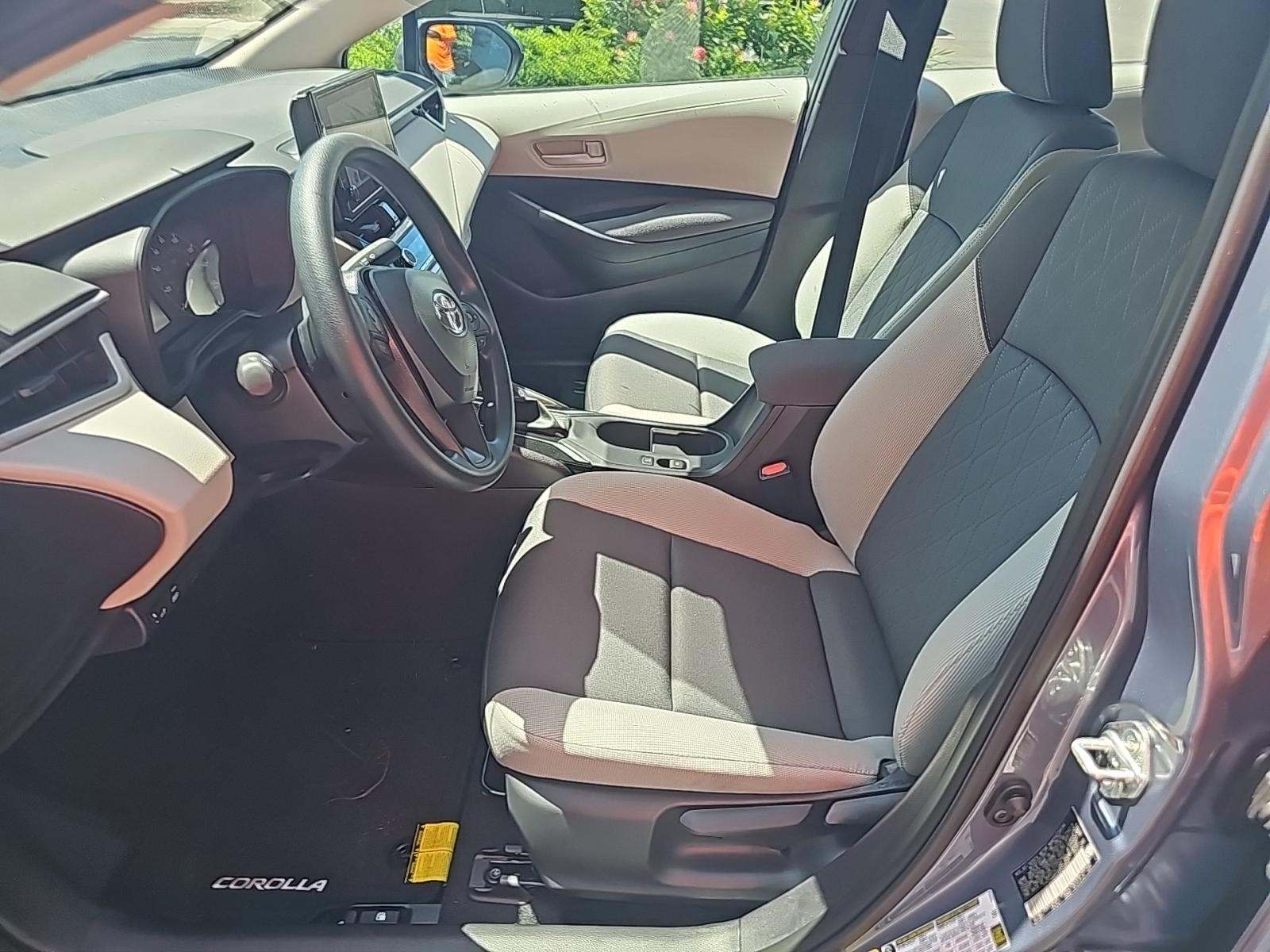 2025 Toyota Corolla LE FWD