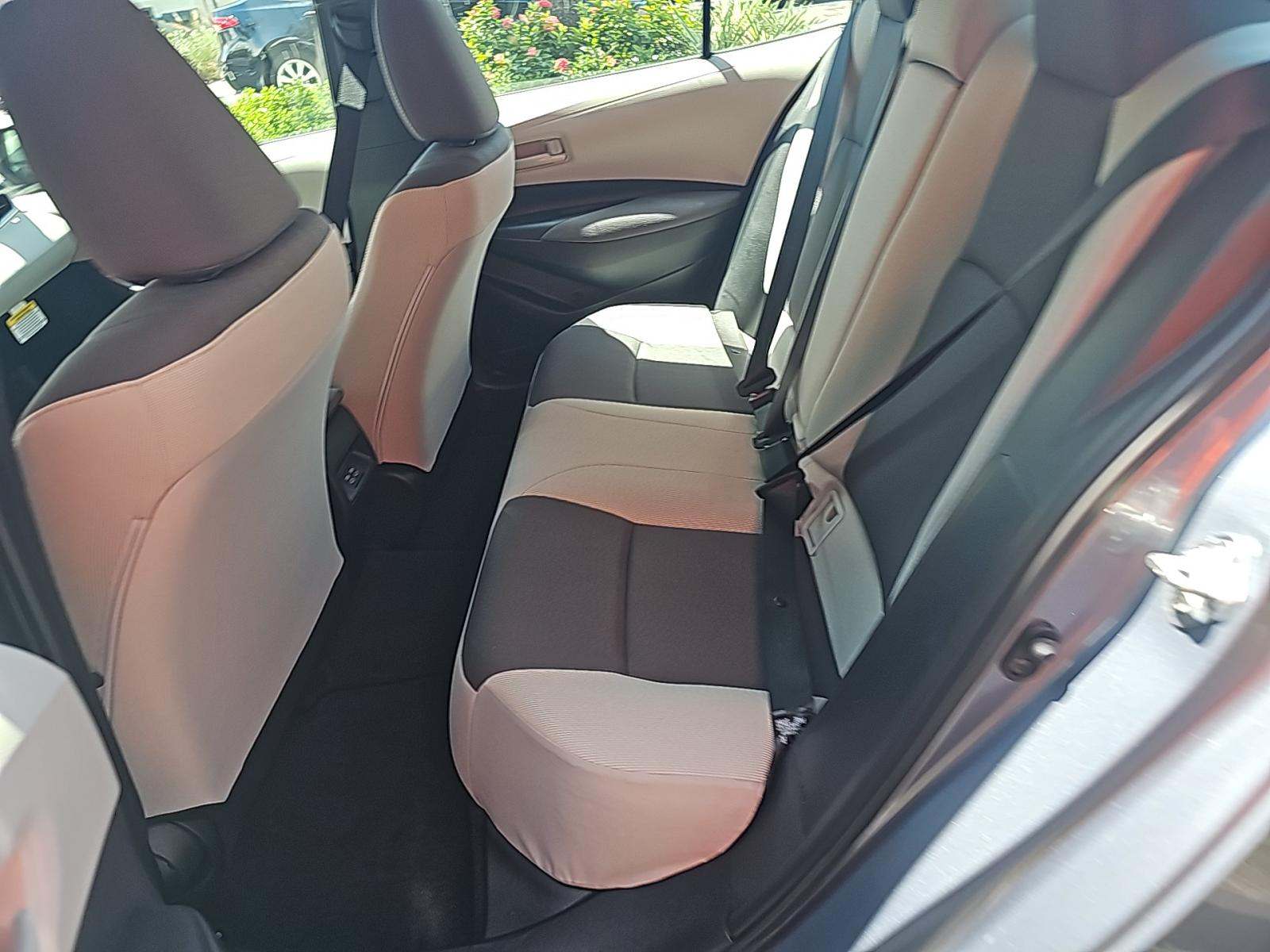 2025 Toyota Corolla LE FWD