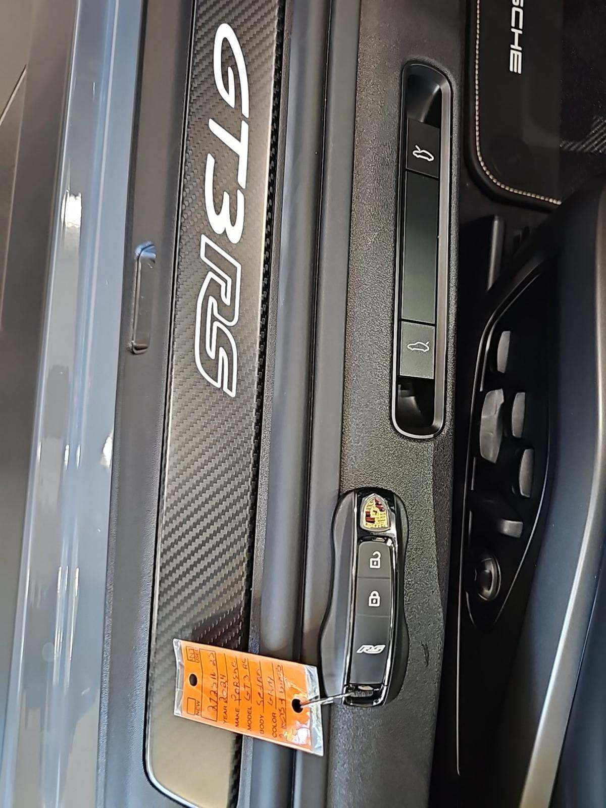 2024 Porsche 911 GT3 RS RWD