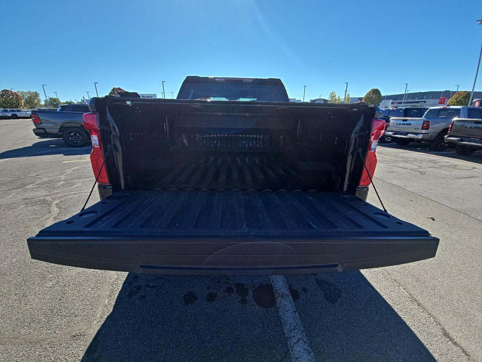 2025 Chevrolet Silverado 1500 LTZ AWD