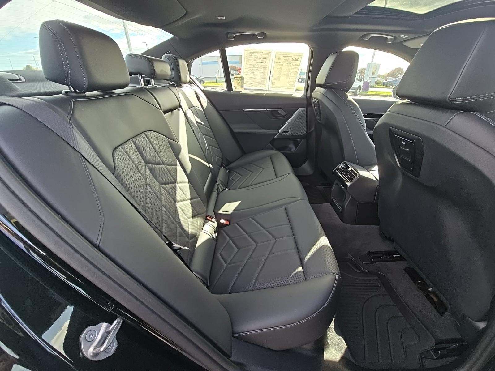 2024 BMW 5 Series 530i xDrive AWD