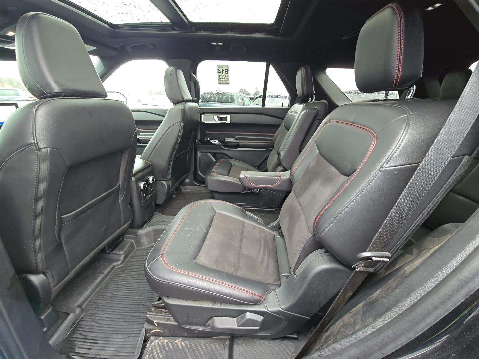 2023 Ford Explorer ST-Line AWD