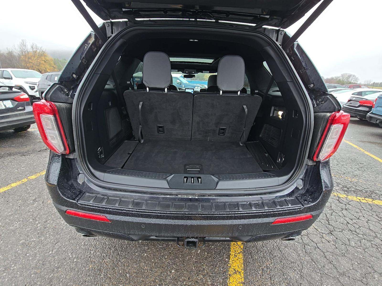 2023 Ford Explorer ST-Line AWD