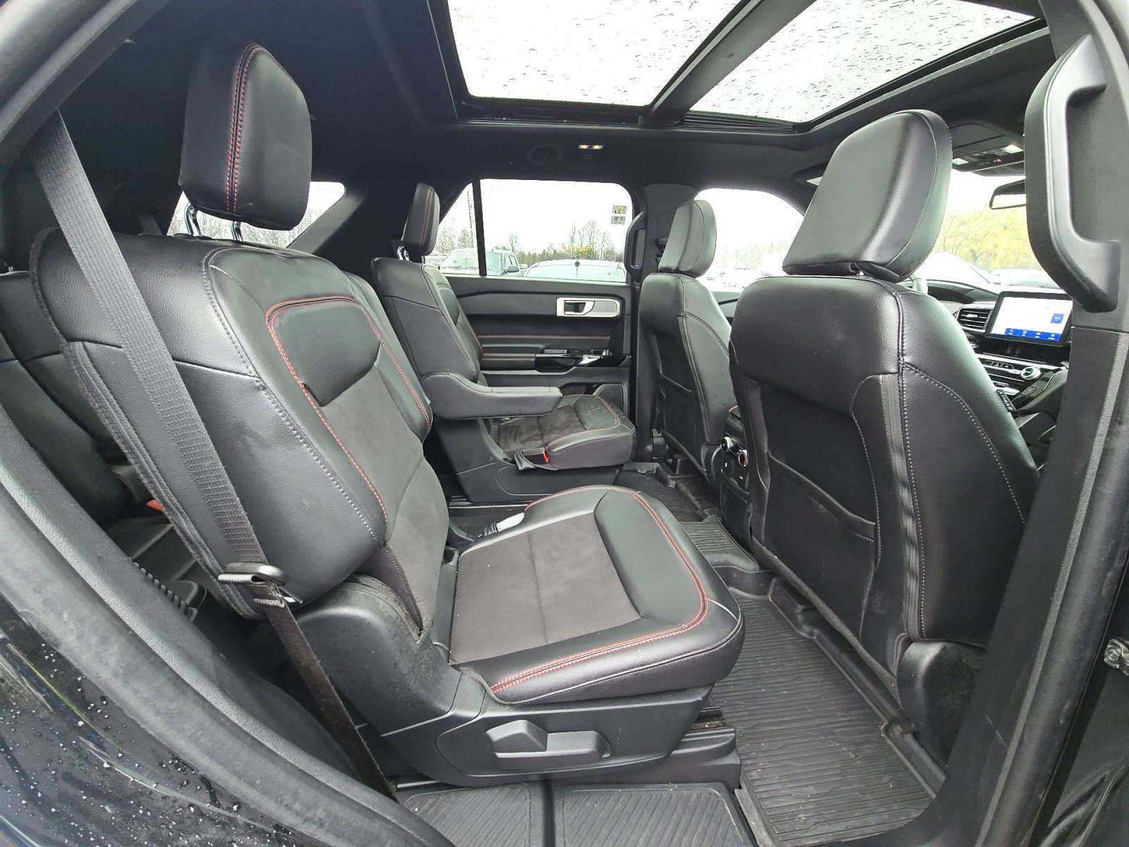 2023 Ford Explorer ST-Line AWD