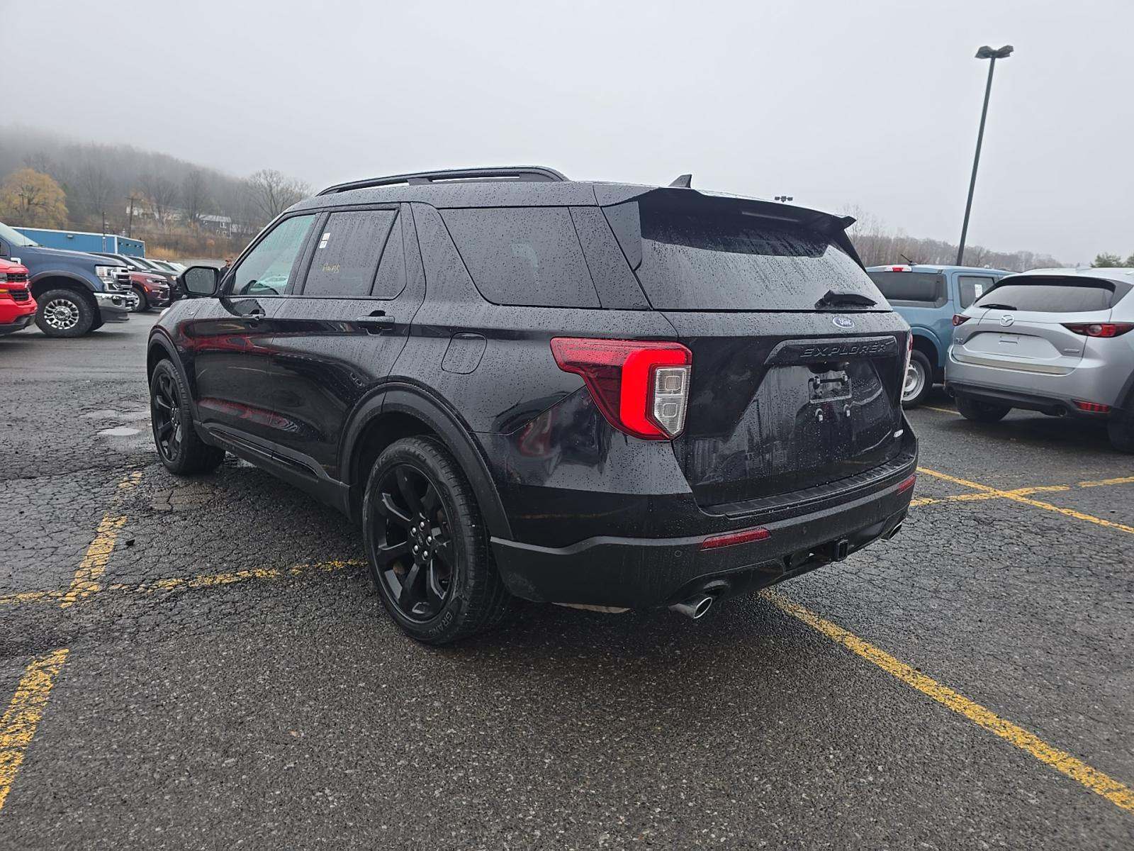 2023 Ford Explorer ST-Line AWD